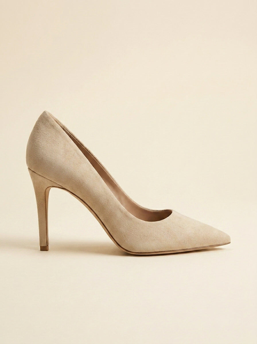 Escarpins Bout Pointu Talon Aiguille — Beige