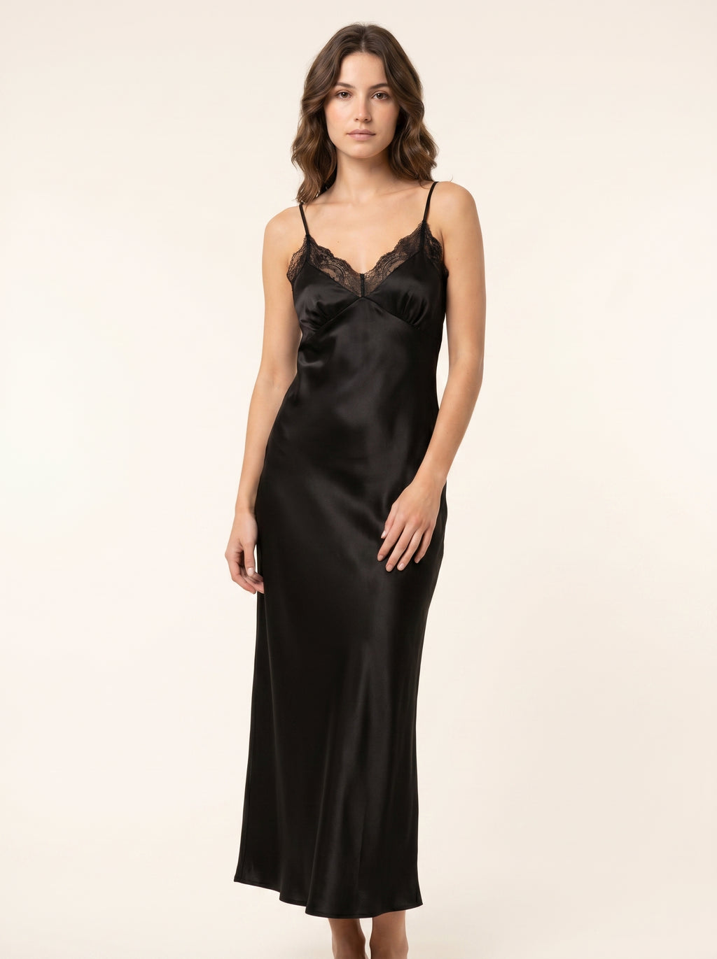 Robe Slip Maxi Satin & Dentelle — Noir